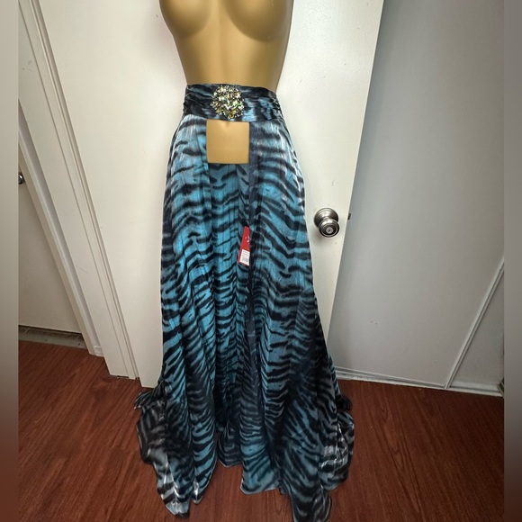Bicici Turquoise Black Animal Print Open Front Jeweled Waist Maxi Skirt NWT M - Picture 7 of 14